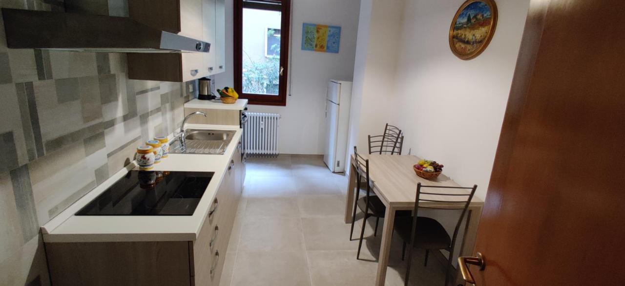 House Of Anna - Full Comfort - Fino A 6 Ospiti Bologna Kültér fotó
